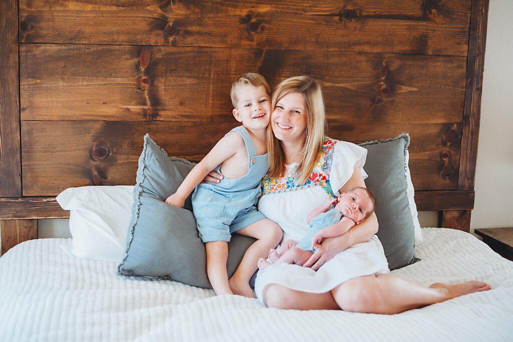 Mom and her boys DFW lifestyle Newborn session