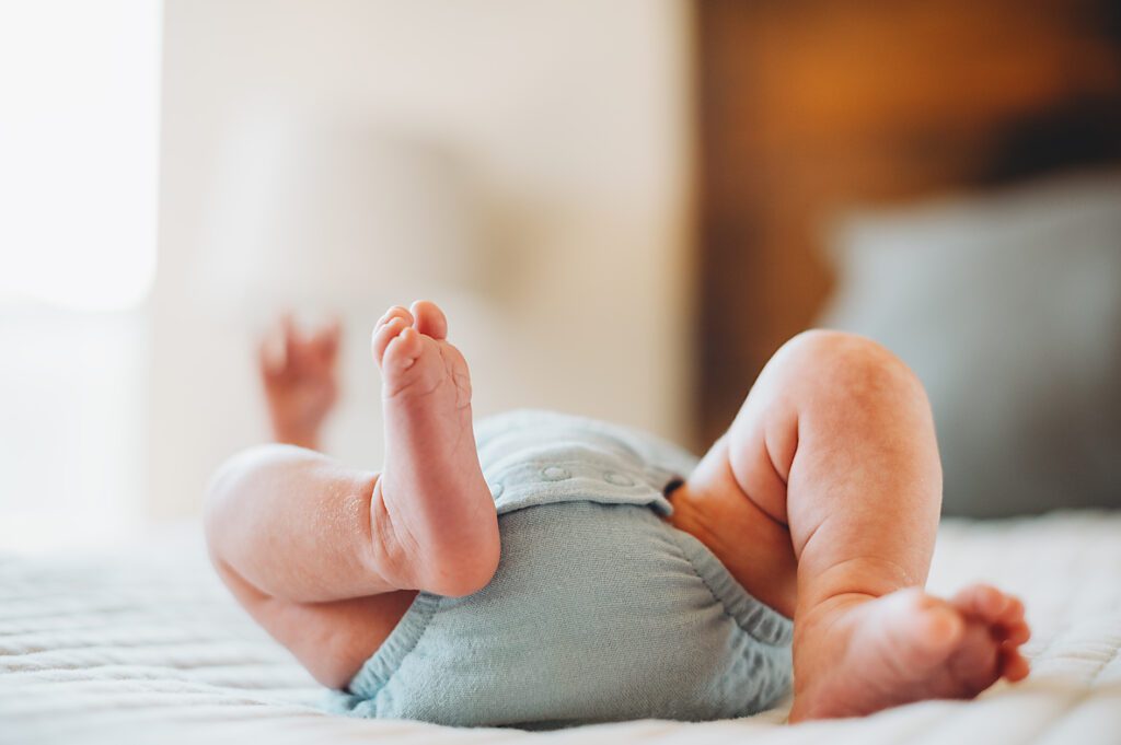 baby feet in DFW Newborn photography
